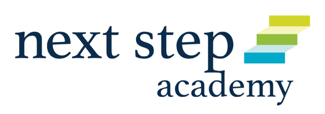 Logo Next Step Academy